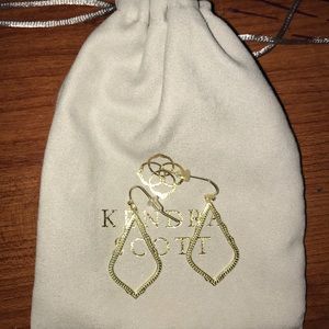 Sophia Drop Earrings